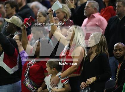 Thumbnail 3 in Dallas Jesuit vs Coppell (UIL Football Class 6A Division II Region 1 Area) photogallery.