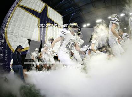 Thumbnail 3 in Dallas Jesuit vs Coppell (UIL Football Class 6A Division II Region 1 Area) photogallery.