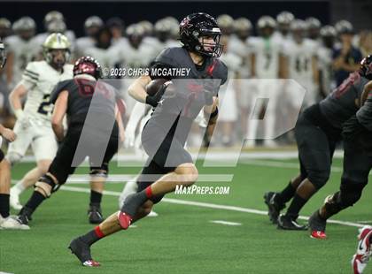 Thumbnail 1 in Dallas Jesuit vs Coppell (UIL Football Class 6A Division II Region 1 Area) photogallery.