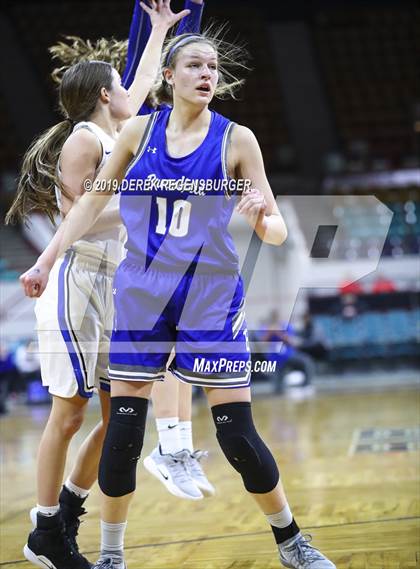 Thumbnail 1 in Highlands Ranch vs Broomfield (CHSAA 5A Great 8) photogallery.