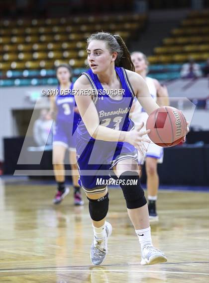 Thumbnail 3 in Highlands Ranch vs Broomfield (CHSAA 5A Great 8) photogallery.