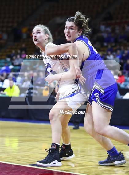 Thumbnail 3 in Highlands Ranch vs Broomfield (CHSAA 5A Great 8) photogallery.