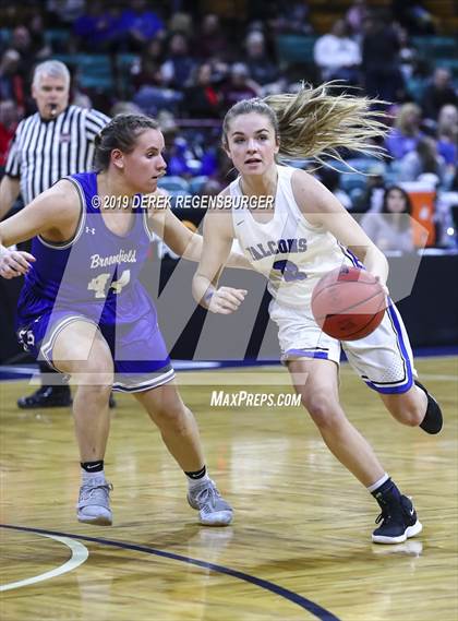 Thumbnail 3 in Highlands Ranch vs Broomfield (CHSAA 5A Great 8) photogallery.