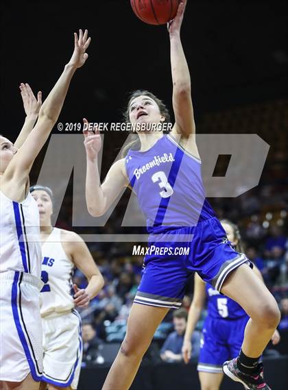 Thumbnail 3 in Highlands Ranch vs Broomfield (CHSAA 5A Great 8) photogallery.