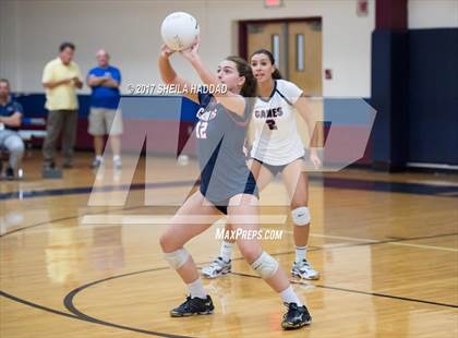 Thumbnail 1 in Sunlake @ Palm Harbor University photogallery.