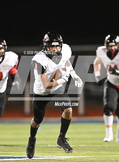 Thumbnail 3 in Pomona vs. Eaglecrest (CHSAA 5A Round 1) photogallery.