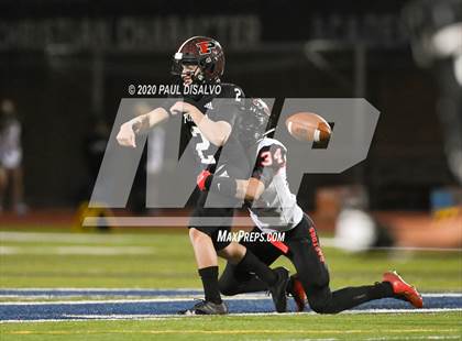 Thumbnail 2 in Pomona vs. Eaglecrest (CHSAA 5A Round 1) photogallery.