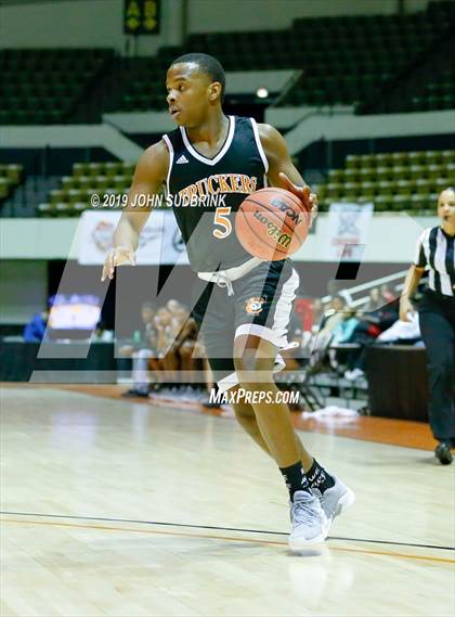 Thumbnail 3 in Churchland vs Phoebus  (Iverson Holiday Crossover Showcase) photogallery.
