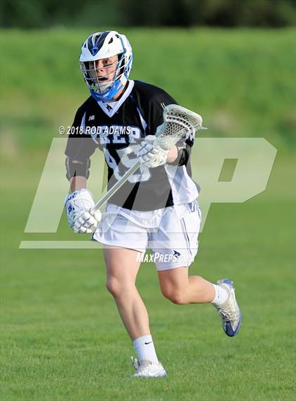 Thumbnail 2 in Creighton Prep @ Lincoln Rampage photogallery.