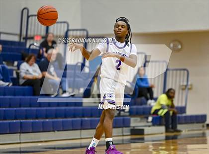 Thumbnail 3 in Muncie Central vs Providence (Delta Holiday Classic)  photogallery.