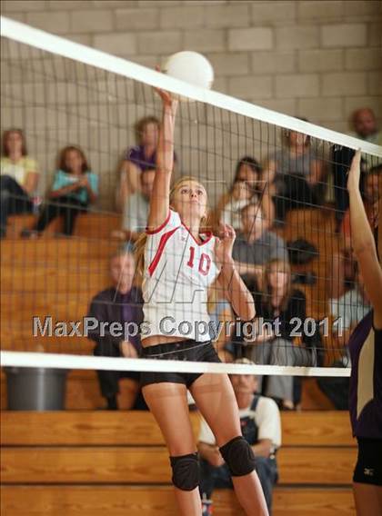 Thumbnail 2 in Shasta @ Foothill photogallery.