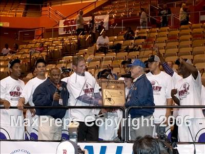 Thumbnail 2 in Washington Union vs Tulare Union (CS D3 Final) photogallery.