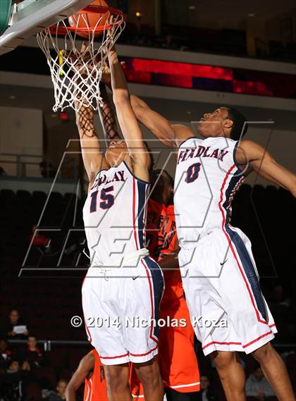 Thumbnail 3 in Findlay Prep vs. National Prep (Tarkanian Classic) photogallery.