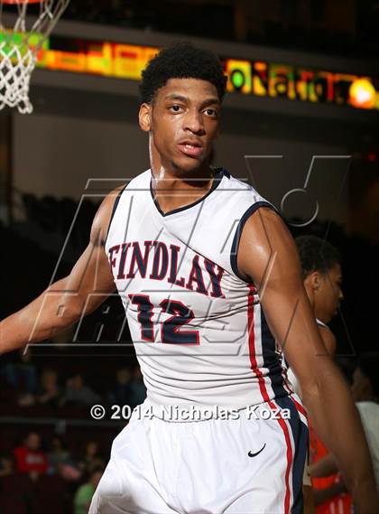 Thumbnail 2 in Findlay Prep vs. National Prep (Tarkanian Classic) photogallery.