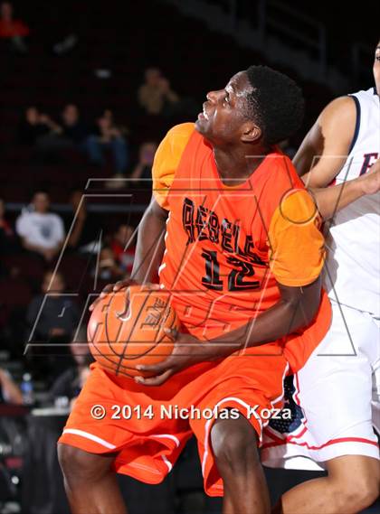 Thumbnail 1 in Findlay Prep vs. National Prep (Tarkanian Classic) photogallery.