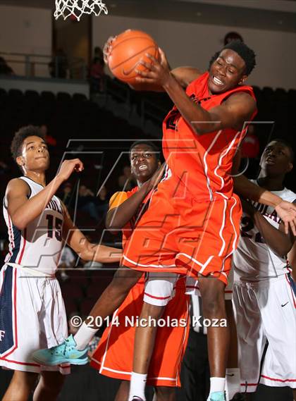 Thumbnail 1 in Findlay Prep vs. National Prep (Tarkanian Classic) photogallery.