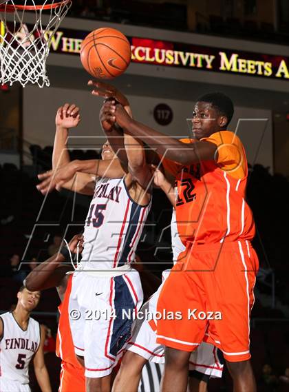 Thumbnail 1 in Findlay Prep vs. National Prep (Tarkanian Classic) photogallery.
