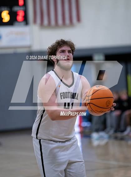 Thumbnail 1 in Canyon @ Foothill photogallery.