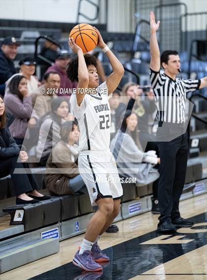 Thumbnail 1 in Canyon @ Foothill photogallery.