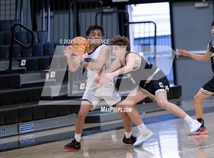 Thumbnail 2 in Canyon @ Foothill photogallery.