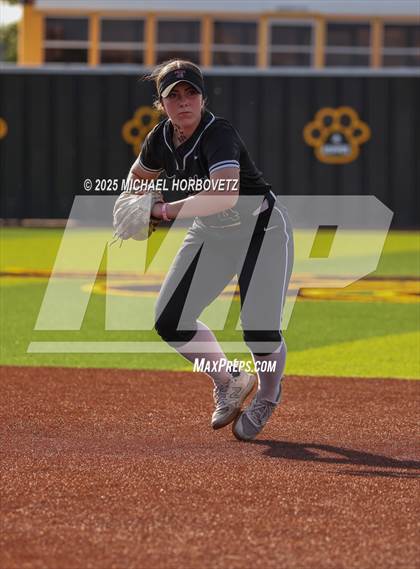 Thumbnail 3 in Trinity @ Plano East (UIL 6A D1 Girls Softball Regional Semi-Final) photogallery.