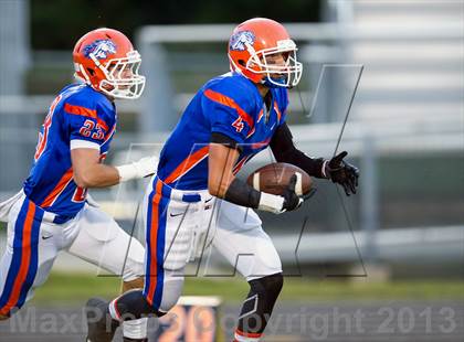 Thumbnail 3 in Marvin Ridge vs Pender photogallery.