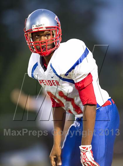 Thumbnail 3 in Marvin Ridge vs Pender photogallery.