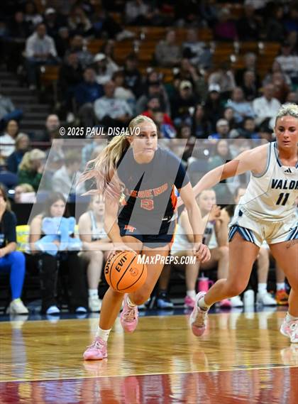 Thumbnail 3 in Legend @ Valor Christian (CHSAA 6A Great 8) photogallery.