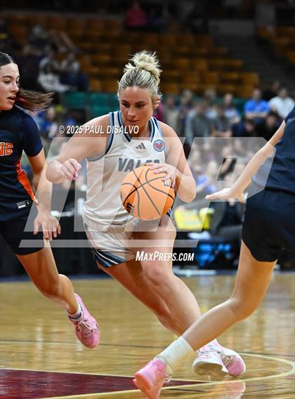 Thumbnail 3 in Legend @ Valor Christian (CHSAA 6A Great 8) photogallery.