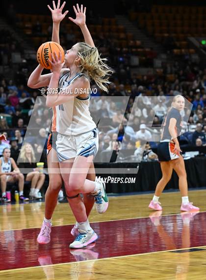 Thumbnail 2 in Legend @ Valor Christian (CHSAA 6A Great 8) photogallery.