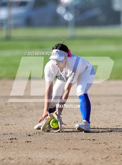 Thumbnail 3 in Riverton vs. Fremont  (UHSAA 6A Softball Championships Bracket 1 - Round 2) photogallery.