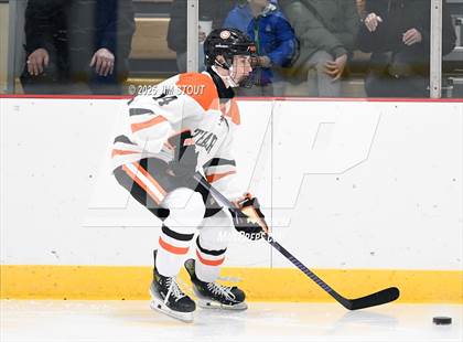 Thumbnail 1 in Thayer Academy @ Avon Old Farms photogallery.