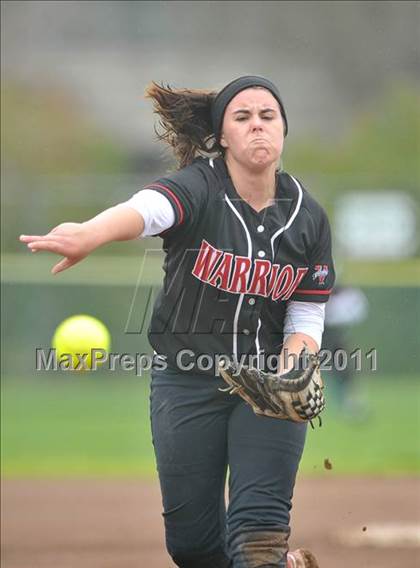Thumbnail 3 in Del Oro vs. Galt (Victory Pre-Season T.O.C.) photogallery.