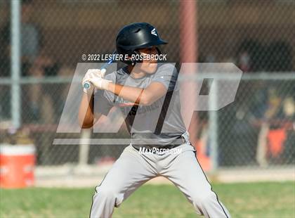 Thumbnail 2 in Karnes City vs Cotulla photogallery.