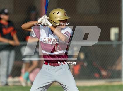 Thumbnail 3 in Karnes City vs Cotulla photogallery.