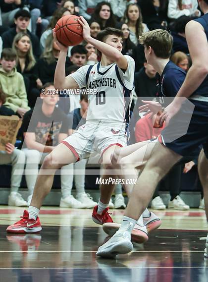 Thumbnail 2 in Horace Greeley vs Eastchester (NYSPHSAA Section 1 Class AA First Round) photogallery.