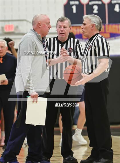 Thumbnail 2 in Horace Greeley vs Eastchester (NYSPHSAA Section 1 Class AA First Round) photogallery.