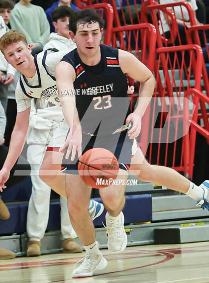 Thumbnail 3 in Horace Greeley vs Eastchester (NYSPHSAA Section 1 Class AA First Round) photogallery.