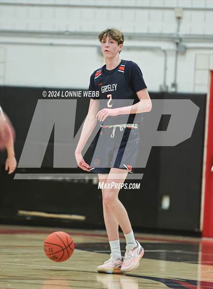 Thumbnail 3 in Horace Greeley vs Eastchester (NYSPHSAA Section 1 Class AA First Round) photogallery.