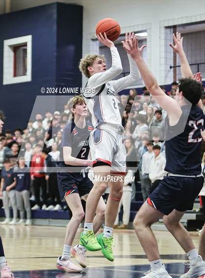 Thumbnail 3 in Horace Greeley vs Eastchester (NYSPHSAA Section 1 Class AA First Round) photogallery.