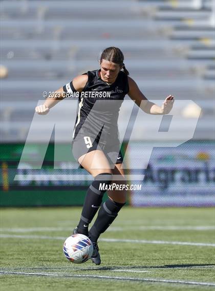 Thumbnail 1 in Lone Peak vs. Layton (UHSAA 6A Semifinals) photogallery.