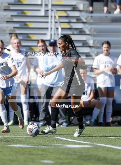 Thumbnail 3 in Lone Peak vs. Layton (UHSAA 6A Semifinals) photogallery.