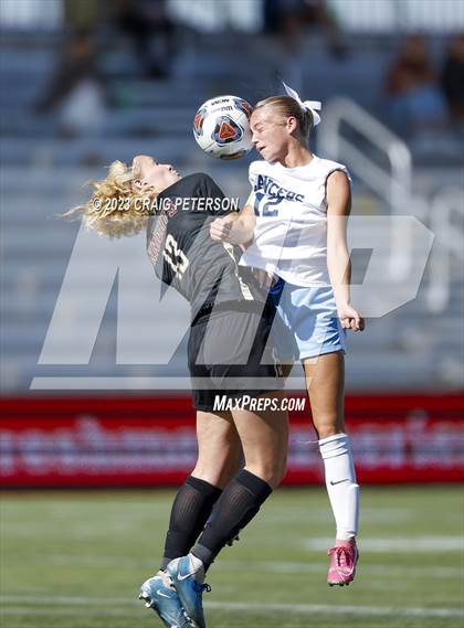 Thumbnail 1 in Lone Peak vs. Layton (UHSAA 6A Semifinals) photogallery.