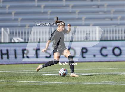 Thumbnail 3 in Lone Peak vs. Layton (UHSAA 6A Semifinals) photogallery.
