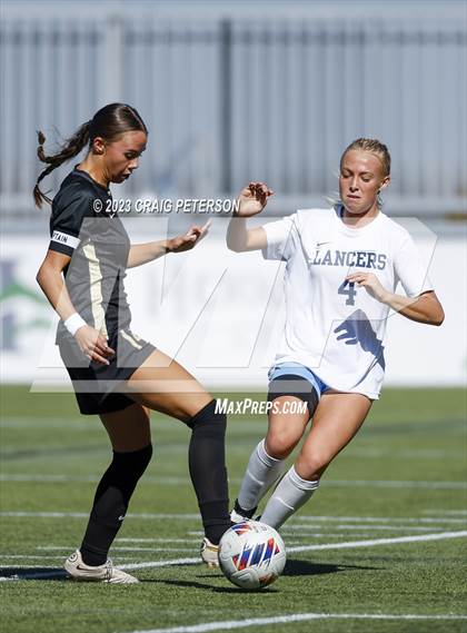 Thumbnail 1 in Lone Peak vs. Layton (UHSAA 6A Semifinals) photogallery.