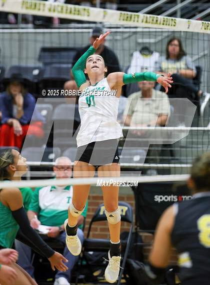 Thumbnail 3 in Crandall vs Tatum (Raising Cane's Volleyball Showcase)  photogallery.