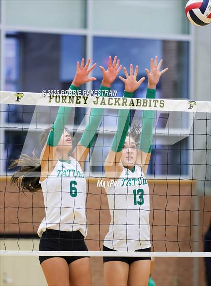 Thumbnail 1 in Crandall vs Tatum (Raising Cane's Volleyball Showcase)  photogallery.
