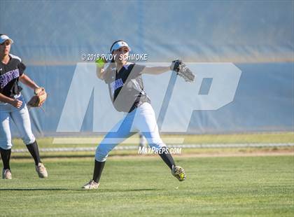 Thumbnail 3 in Santana @ Del Norte photogallery.