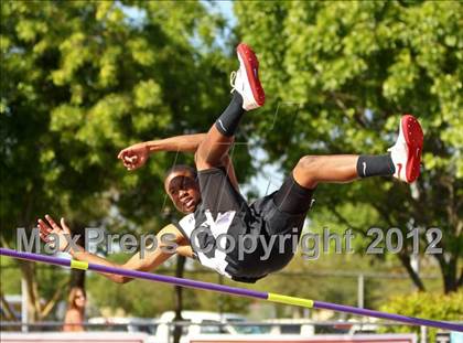 Thumbnail 1 in Titan Top 9 Invitational (Boys High Jump) photogallery.