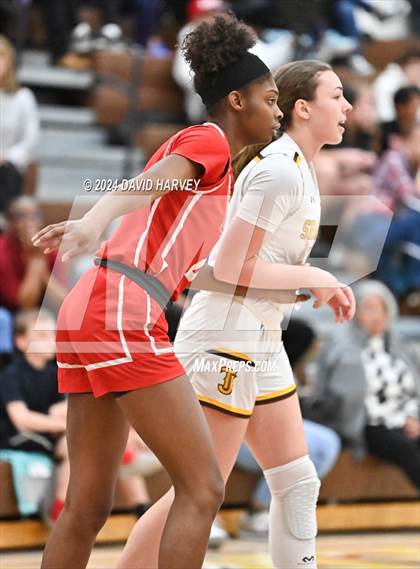 Thumbnail 1 in Denver East vs Thomas Jefferson photogallery.